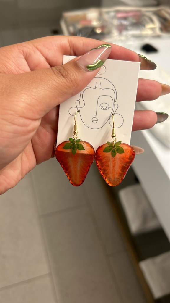 7c370410-1e93-4cc7-97c5-6846e4706e37-1